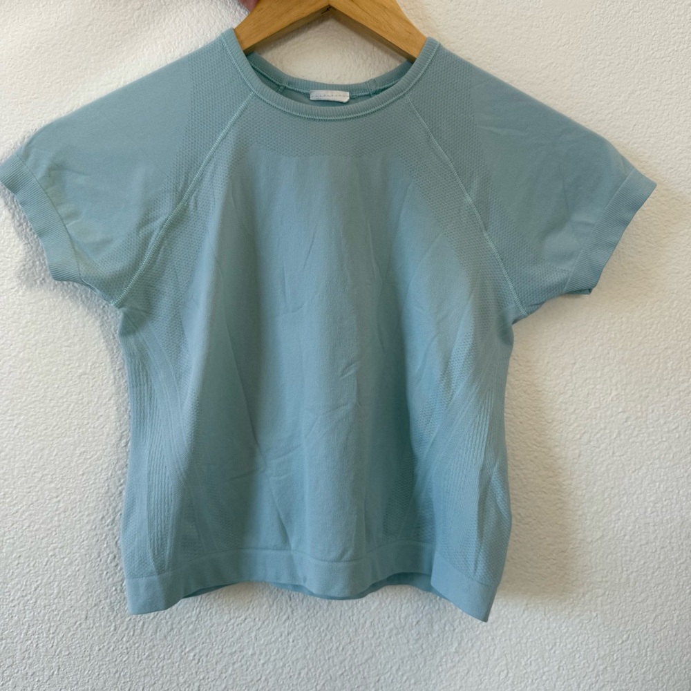 Athleta Green Boxy Crop T-Shirt with Cuffed Sleeves
